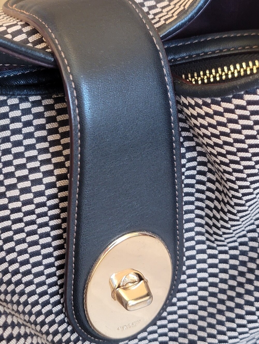 COACH Carlyle Exploded Reps Woven Shoulder Bag Black/Cream F57250 - Picture 3 of 15